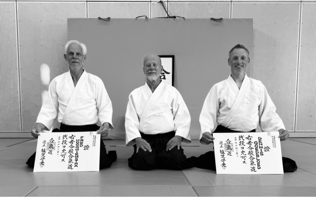 Fred en Dennis ontvangen hun Aikikai Aikido diploma